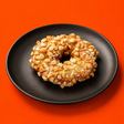 Macadamia Pretzel — แมคคาเดเมีย เพรทเซล