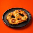 Salami Jalapeno Pretzel — ซาลามี่ ฮาลาเปญโญ่ เพรทเซล